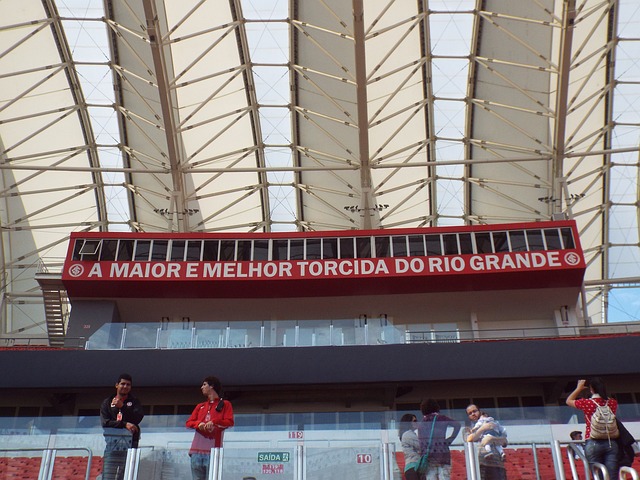 随着电商平 随着电商平